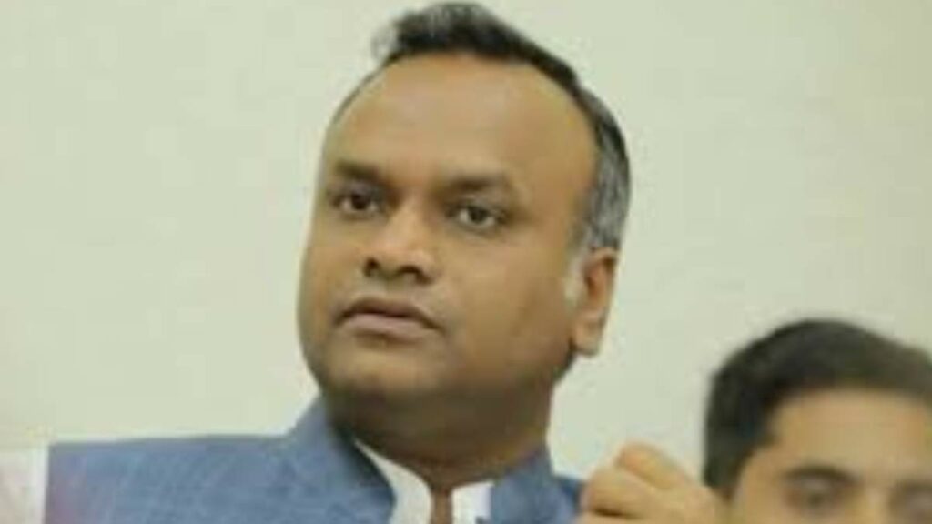 ಪ್ರಿಯಾಂಕ್ ಖರ್ಗೆ ವಿರುದ್ಧ ಚುನಾವಣಾ ಆಯೋಗಕ್ಕೆ ದೂರು